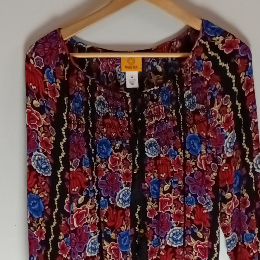 Ruby Rd. Floral Top - Picture 4 of 13